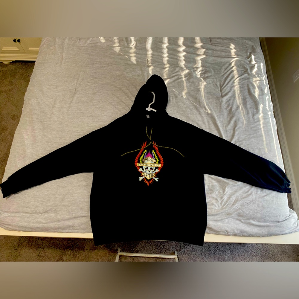 Custom men’s XL traditional print hoodie